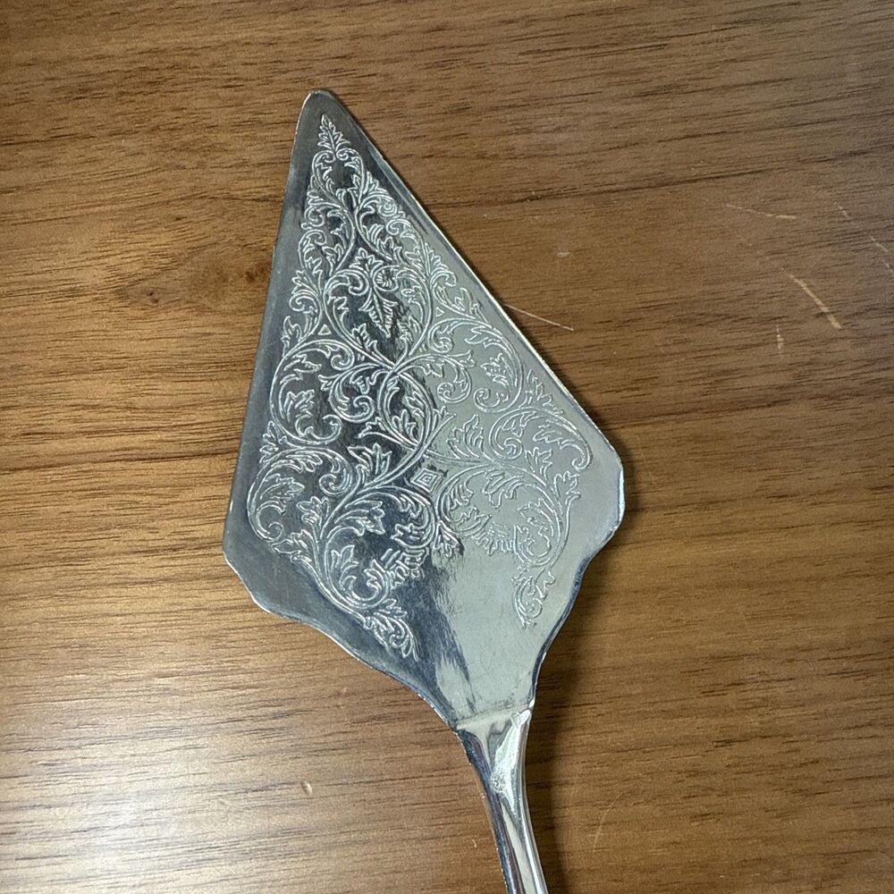 ITALIAN CRAFTED 12'' SILVERPLATED DESSERT Pie SERVER Italy Engraved Elegant - Picture 4 of 7